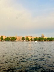 Obraz premium City river at the sunset time 