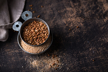 Gluten free flour from buckwheat and oat