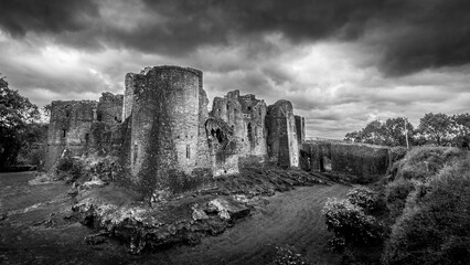 Black and White photo of Goodrich Castle with a dramatic skyline
