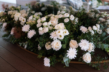 The presidium of the newlyweds in the banquet hall of the restaurant