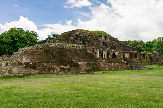 Parque Arqueol&oacute;gico Tazumal, El Salvador. Tazumal Archeological Park