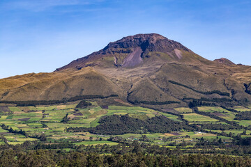 Corazón Volcano, Andean landscape