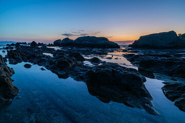 Obraz premium 白浜の屏風岩