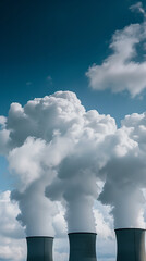 Inquinamento. Ciminiere e fumo bianco che esce.