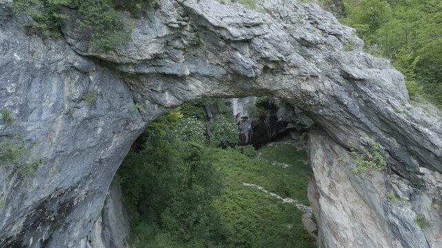 Stunning drone footage showcasing the breathtaking beauty of Italy's wild nature, featuring  forests, rugged landscapes, and untouched wilderness. we are at Fondarca, Nerone mountain