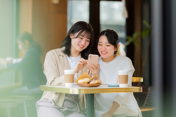 若い女性