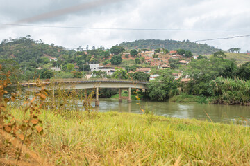 Paisagens do Rio Manhuaçú na localidade de Tabauna, municipio de Aimorés Minas Gerais, Brasil.