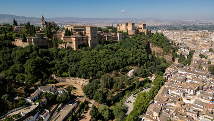 Obraz premium Vista aérea de la hermosa alhambra de Granada en España