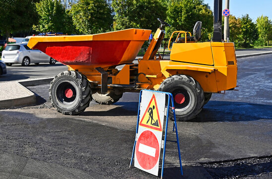 Mini dumper on roadwork