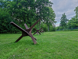 Hedgehogs - anti-tank obstacle defense line -The Czech hedgehog © DBA