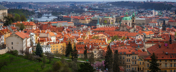 Obraz premium View to Prague skyline from the Strahov Monastery
