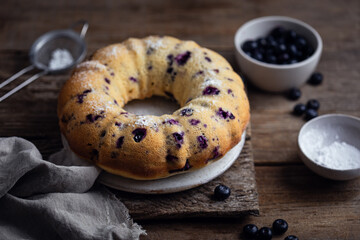 gâteau moelleux myrtille fait maison pour le goûter bundt cake