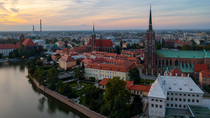 Panorama miasta Wroclawia © sopthedrone