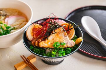 自家製チャーシュー丼