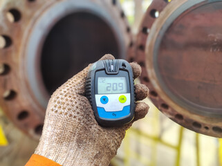 Selective focus is a portable gas detector, a tool for detecting sufficient oxygen in confined...