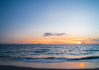 Horizon landscape view point panorama summer shore sea beach nobody wind wave cool holiday look...
