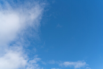 青空と白い雲