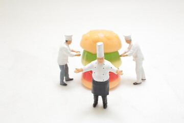 Constructing a Delicious Burger with mini chef