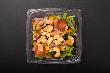 豆とカボチャのナッツサラダ