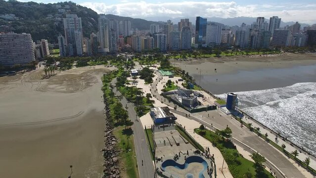 Aerial view of Parque Municipal Roberto M&aacute;rio Santini, Jos&eacute; Menino Beach - Santos, S&atilde;o Paulo, Brazil