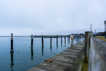 Naklejka premium Muelle vacío en los Hamptons, Nueva York
