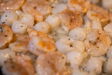 Cooking Shrimp and Scallops