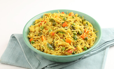 Semiya Upma or Vermicelli Uppuma or uppittu is a popular breakfast menu from south India.