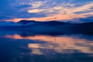 初夏の田沢湖（秋田県・仙北市）