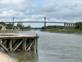 Pont suspendu de Tonnay-Charente