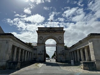 porte d'entrée de l'Arsenal de Rochefort