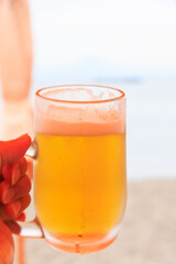 ジョッキで飲む美味しい生ビール。
美術館、ライブハウスを兼業している素敵な海の家。

日本国神奈川県三浦市荒井浜。
2024年6月撮影。

