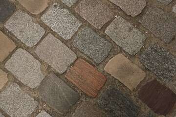 Sol en pavés de granit multicolore