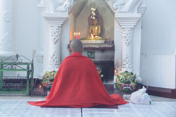 Nature, way of life, important places, and tourist attractions in Myanmar.