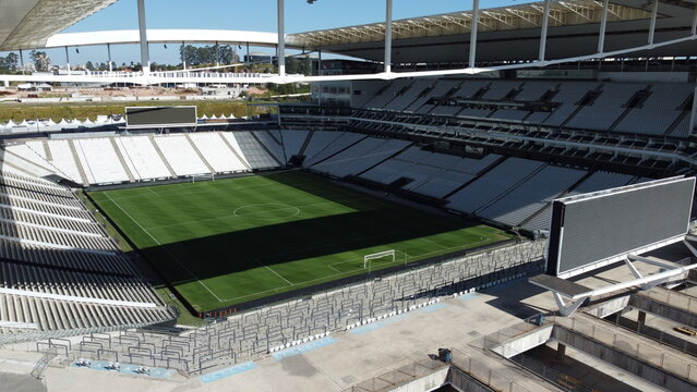 Vis&atilde;o a&eacute;rea do campo e arquibancadas do est&aacute;dio do corinthians neo quimica arena. Foto feita em Itaquera, S&atilde;o Paulo, Brasil em 15 de Junho 2024