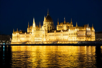 Fototapeta premium Parlement de Budapest