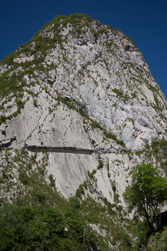 Pyrenee Rock