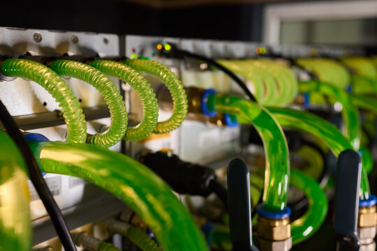 Advanced liquid cooling system enhances performance and efficiency in data centers bitcoin mining farm