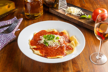 pasta with tomato sauce