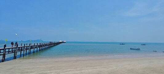 Fototapeta premium Pier on the beach