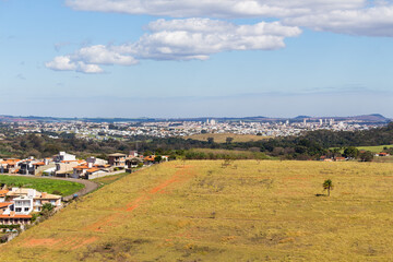 Fototapeta premium São João da Boa Vista a partir de Águas da Prata - ÁGUAS DA PRATA, SP, BRAZIL - JULY 23, 2023: São João da Boa Vista in the background from the Christ viewpoint.