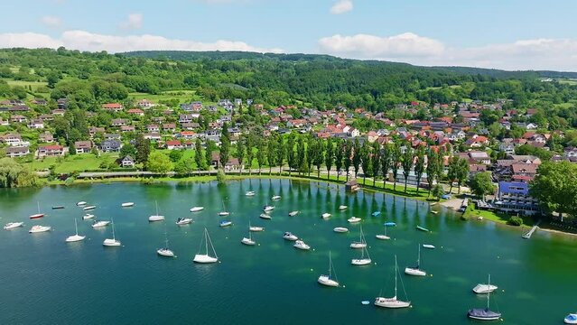 Aerial view of the boat harbour with the village of Wangen am See on the Hoeri peninsula, Schienerberg on the horizon, Lake Constance, Constance district, Baden-Wuerttemberg, Germany, Europe
