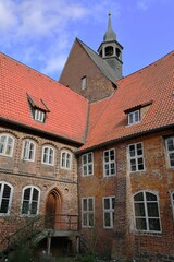 Obraz premium Ansicht des Klosters Lüne in der Stadt Lüneburg, Niedersachsen