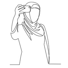 Muslim girl makes selfie