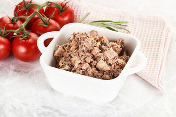 Canned tuna fish for salad