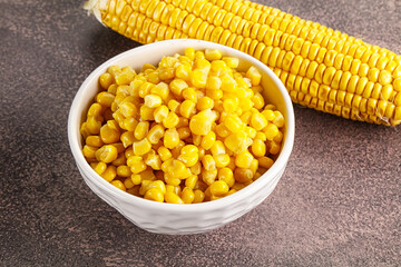 Marinated corn in the bowl