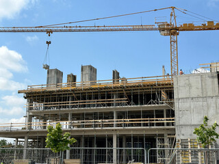 Construction of a new apartment building in the city