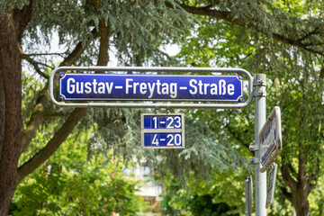 Fototapeta premium street name Gustav Freytag Strasse- engl. street of Gustav Freytag in Wiesbaden