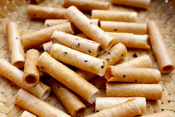 Thai snack, crispy coconut rolls