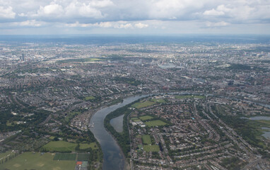 Overlooking the urban sprawl of the city of London from an airplane