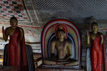 Naklejka premium Dambulla cave temple, Matale District, Sri Lanka